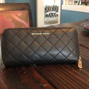 Michael Kors leather quilted wallet
